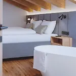 Hotel Zaglgut Hotel-chalets, Exclusive And With Air Conditioning, Panoramic Views & Summer Card Included 4*