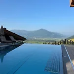 Zaglgut Hotel-chalets, Exclusive And With Air Conditioning, Panoramic Views & Summer Card Included 4* Kaprun