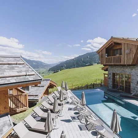 Zaglgut Hotel-chalets, Fantastic Views, In Ski-out In Winter, Air Conditioning In Summer Ξενοδοχείο Kaprun