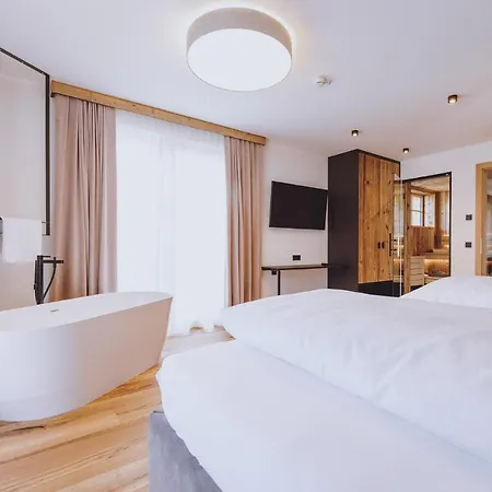Zaglgut Hotel-chalets Wellness & Views With Summer Card Included 酒店 卡普伦