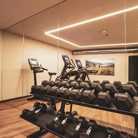 Zaglgut Hotel-chalets, Fantastic Views, In Ski-out In Winter, Air Conditioning In Summer 酒店 4*