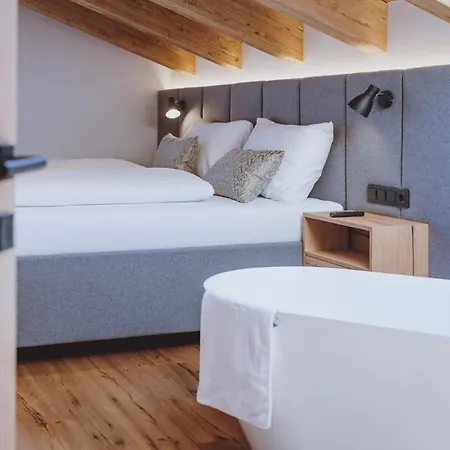 Hotel Bergdorf Hotel Zaglgut - Ski In&Ski Out 4*