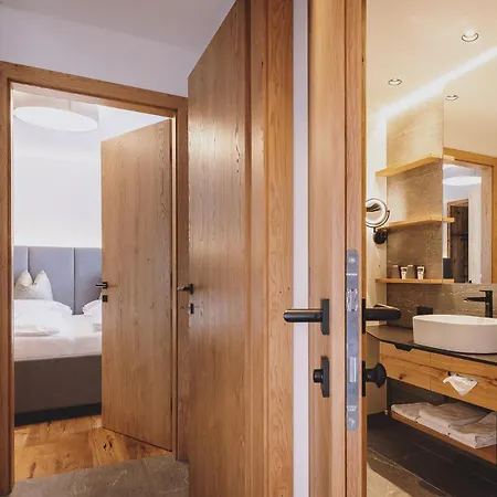 Bergdorf Hotel Zaglgut - Ski In&Ski Out 4* Kaprun