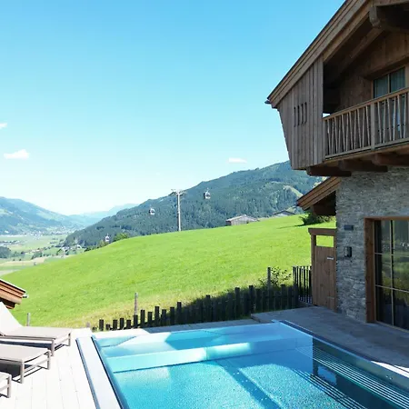 Zaglgut Hotel-chalets, Fantastic Views, In Ski-out In Winter, Air Conditioning In Summer 卡普伦