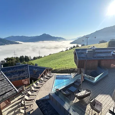 Zaglgut Hotel-chalets, Fantastic Views, In Ski-out In Winter, Air Conditioning In Summer Ξενοδοχείο Kaprun