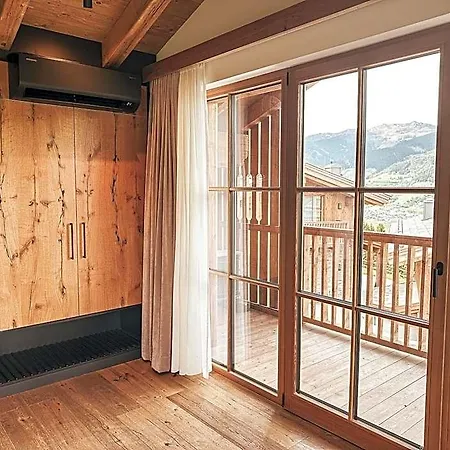 Zaglgut Premium Hotel & Chalets, Zell Am See-Kaprun - Wellness & Infinity Pool, Air Conditioning, Panoramic Views & Summer Card Included 4*