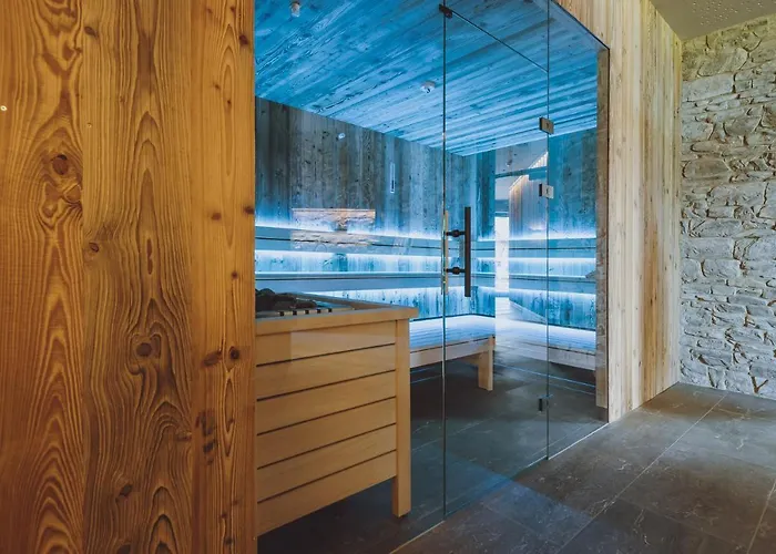 Zaglgut Hotel-chalets, Exclusive And With Air Conditioning, Panoramic Views & Summer Card Included Ξενοδοχείο 4*