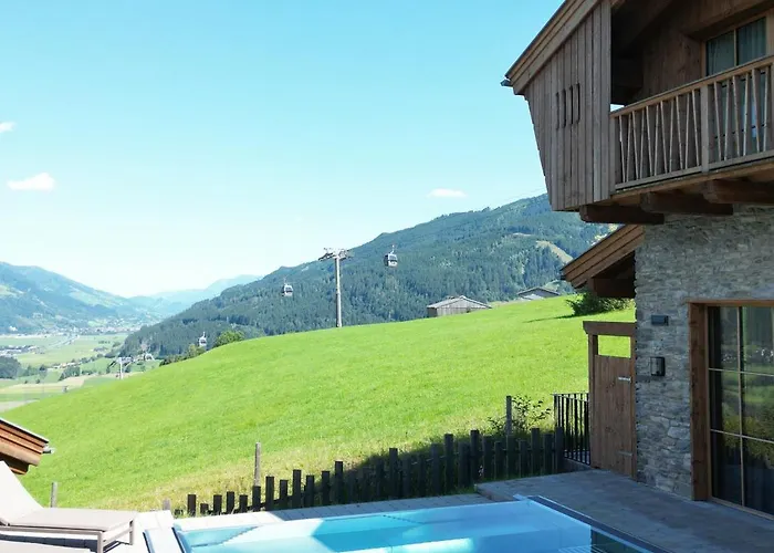 Zaglgut Hotel-chalets, Exclusive And With Air Conditioning, Panoramic Views & Summer Card Included カプルーン